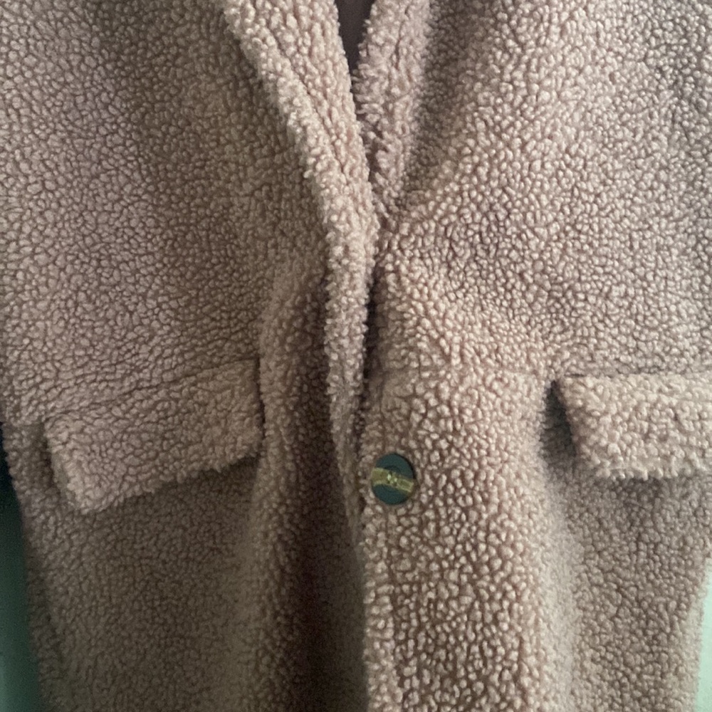 Pink coat - Picture 2 of 4